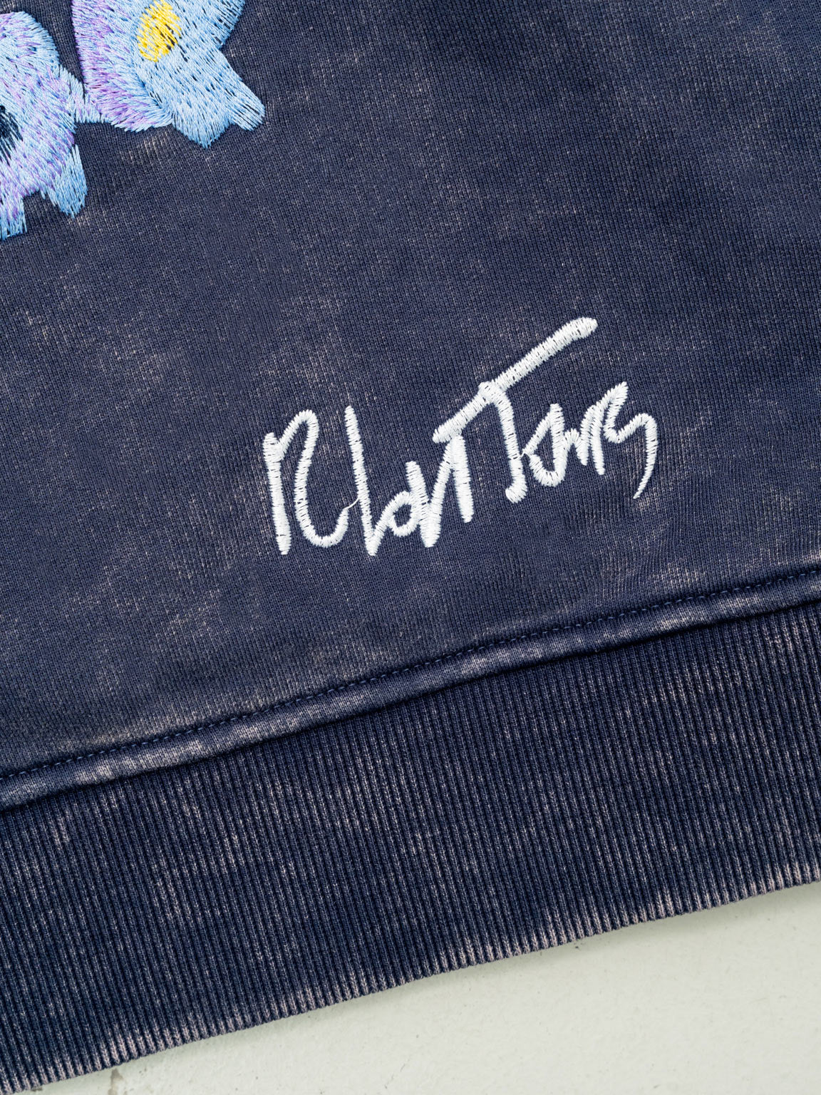 Flowers for maezen | Zip-Hoodie Washed Navy
