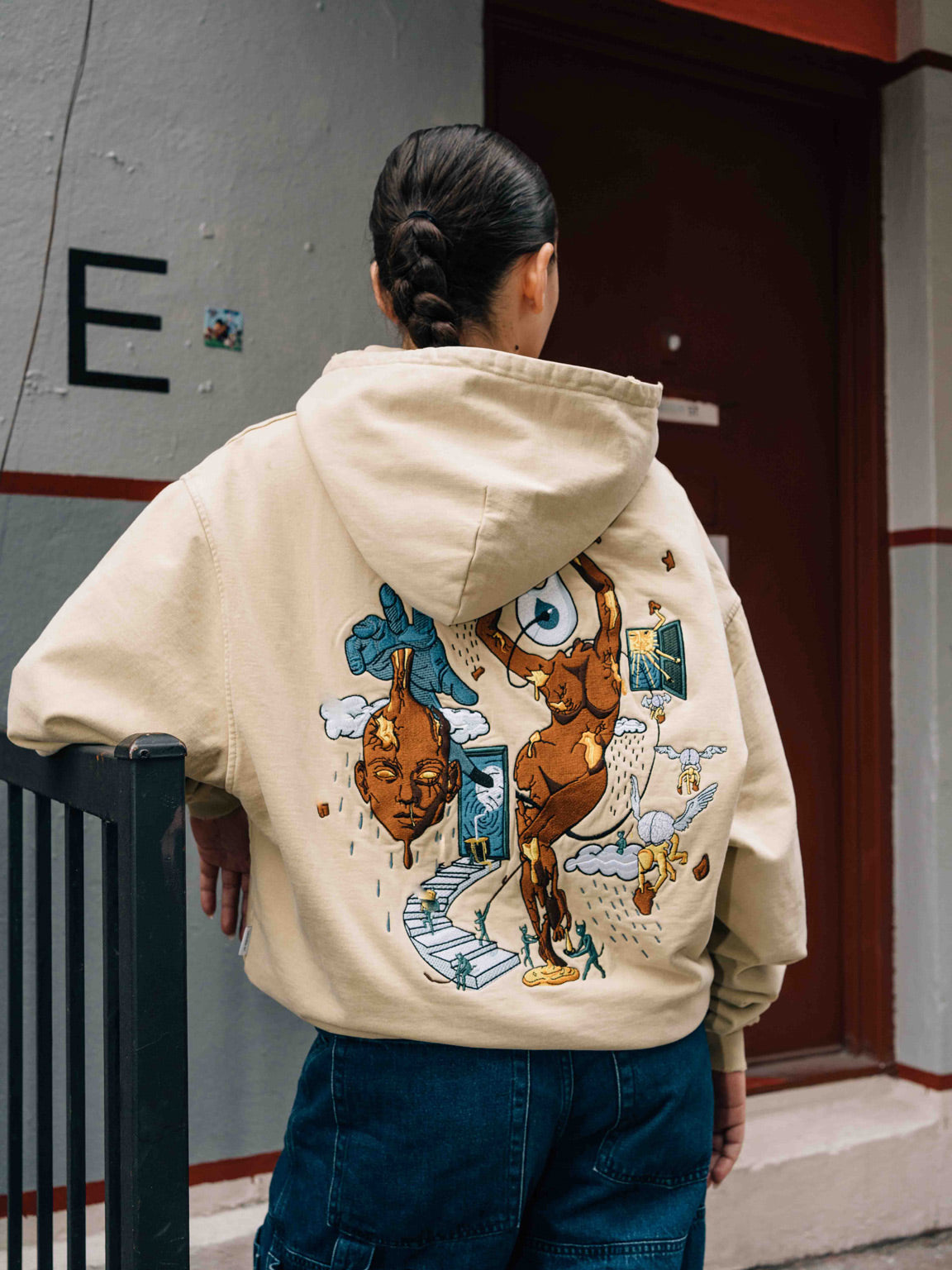 Golden Blood | Hoodie Sand – maezen