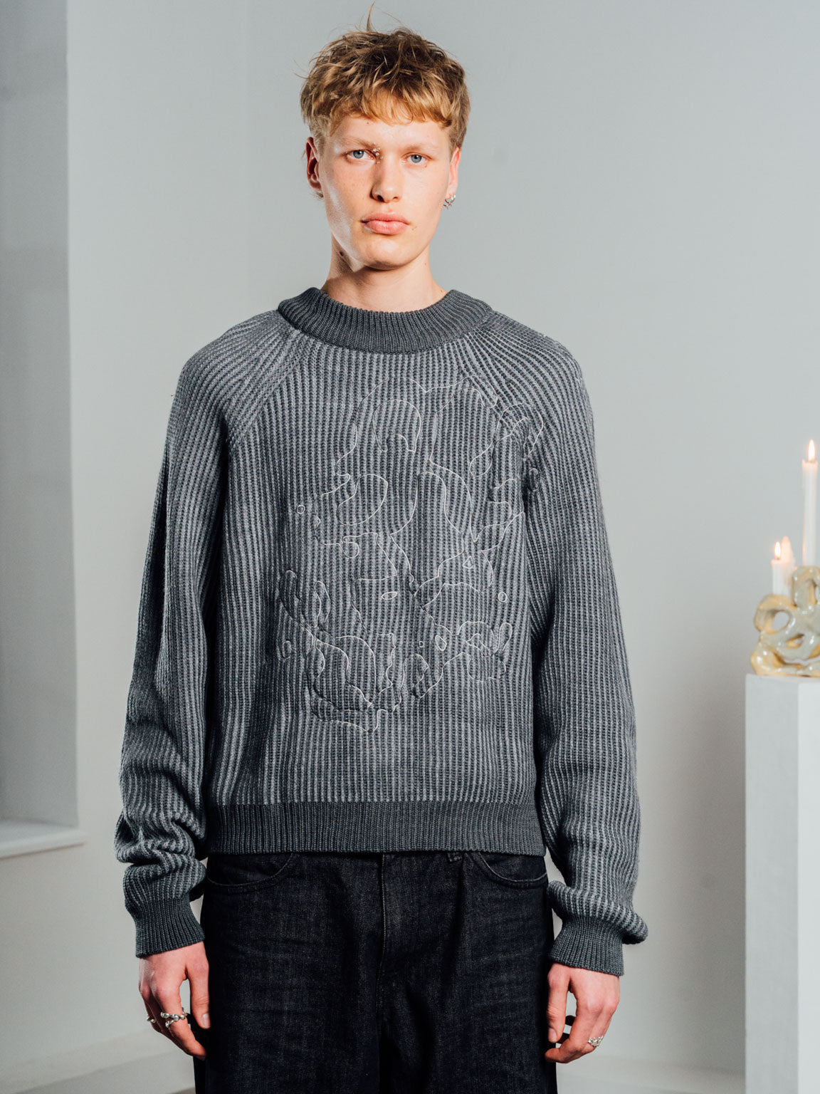 Tau | Reversible Knitted Sweater Dark Grey – maezen