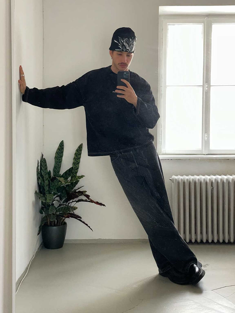 Internet Faces | Longsleeve Washed Black - maezen