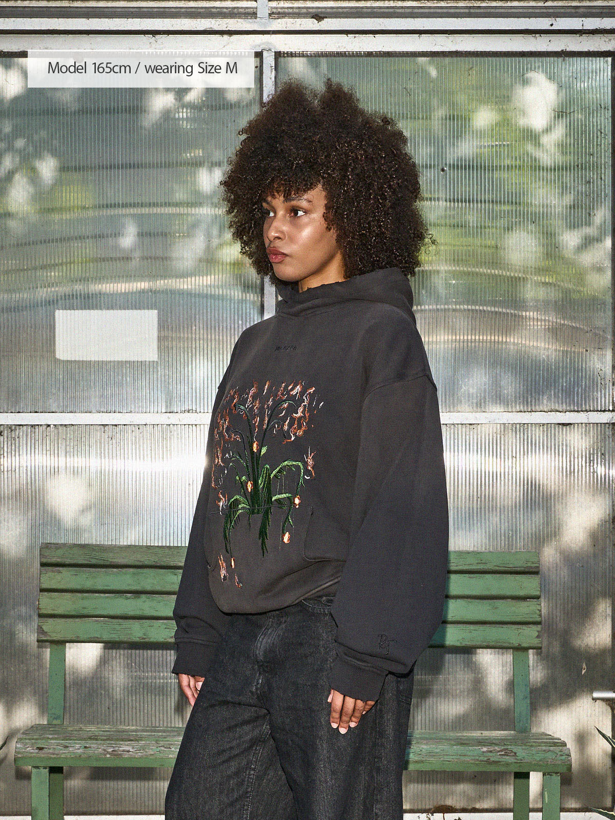 Flowers for You | Hoodie Washed Black – maezen