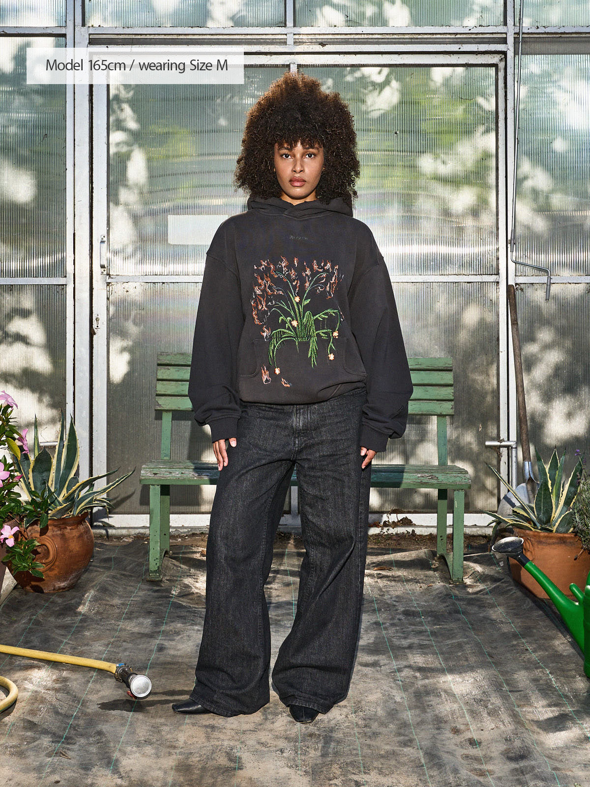 Flowers for You | Hoodie Washed Black – maezen