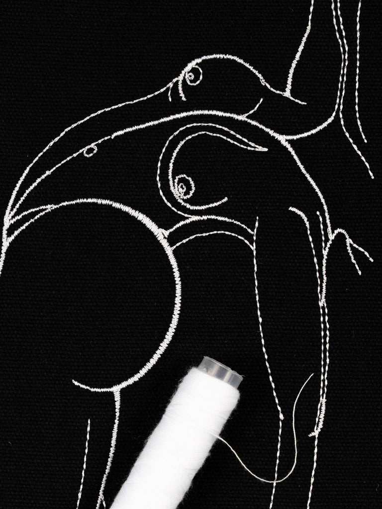 Worn Out - Feet First | Tote Bag BLACK EDITION - maezen