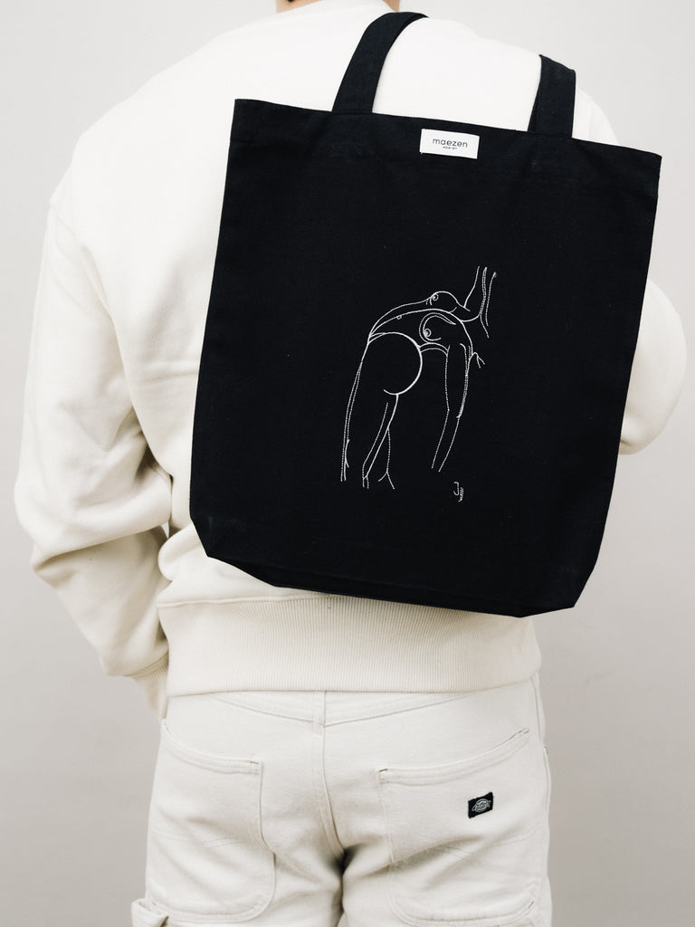 Worn Out - Feet First | Tote Bag BLACK EDITION - maezen