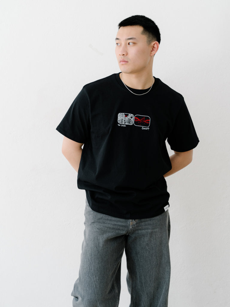 The Stare | T-Shirt Black - maezen