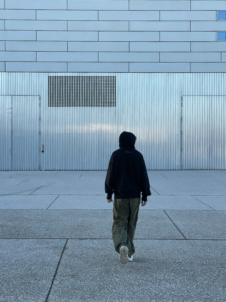 Swimming Break | Hoodie BLACK EDITION - maezen